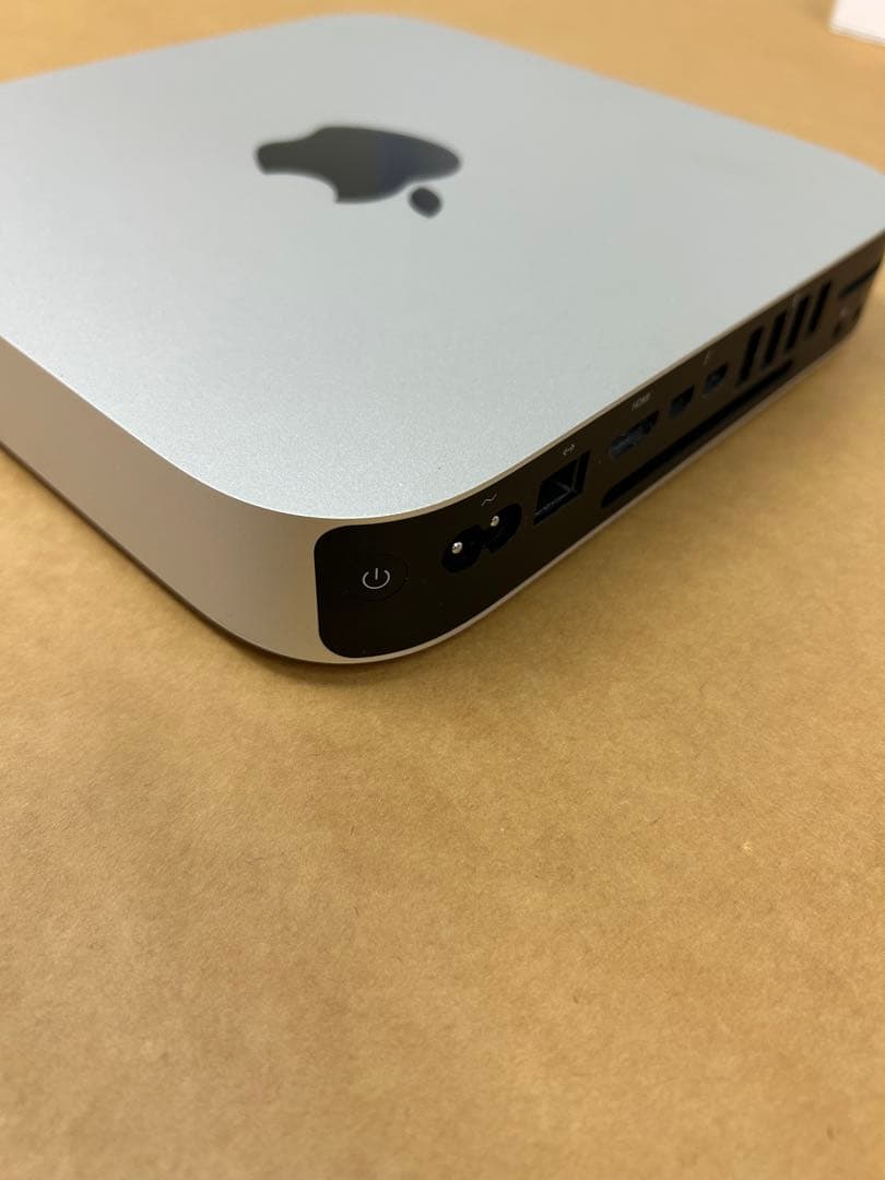 Apple Mac mini シルバー 本体と付属品