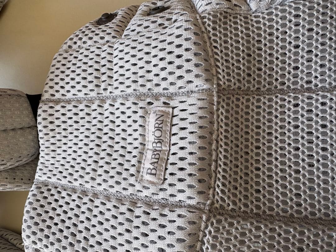 ベビービョルン　ハーモニー　別売りヘッドカバー付