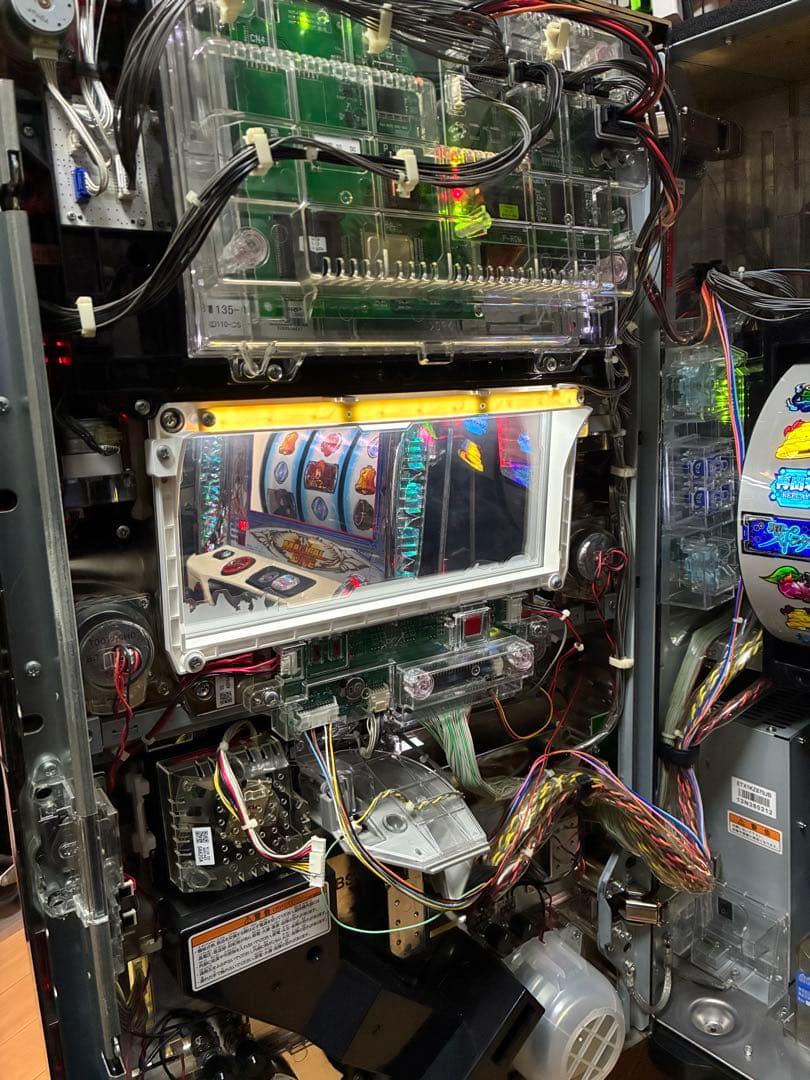 【送料無料】パチスロ実機 戦律のストラタス