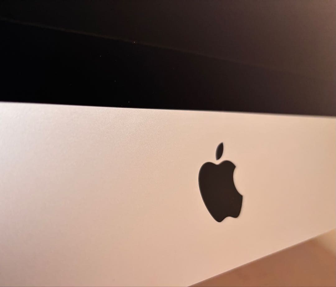 リ*ン様 Apple iMac 21.5インチ キーボード・マウス付き　Late