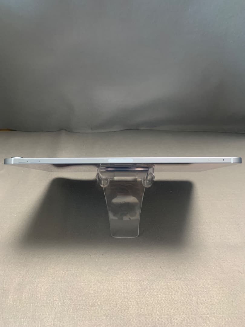 美品 iPad Air 第4世代 64GB Wi-Fi +Cellular版