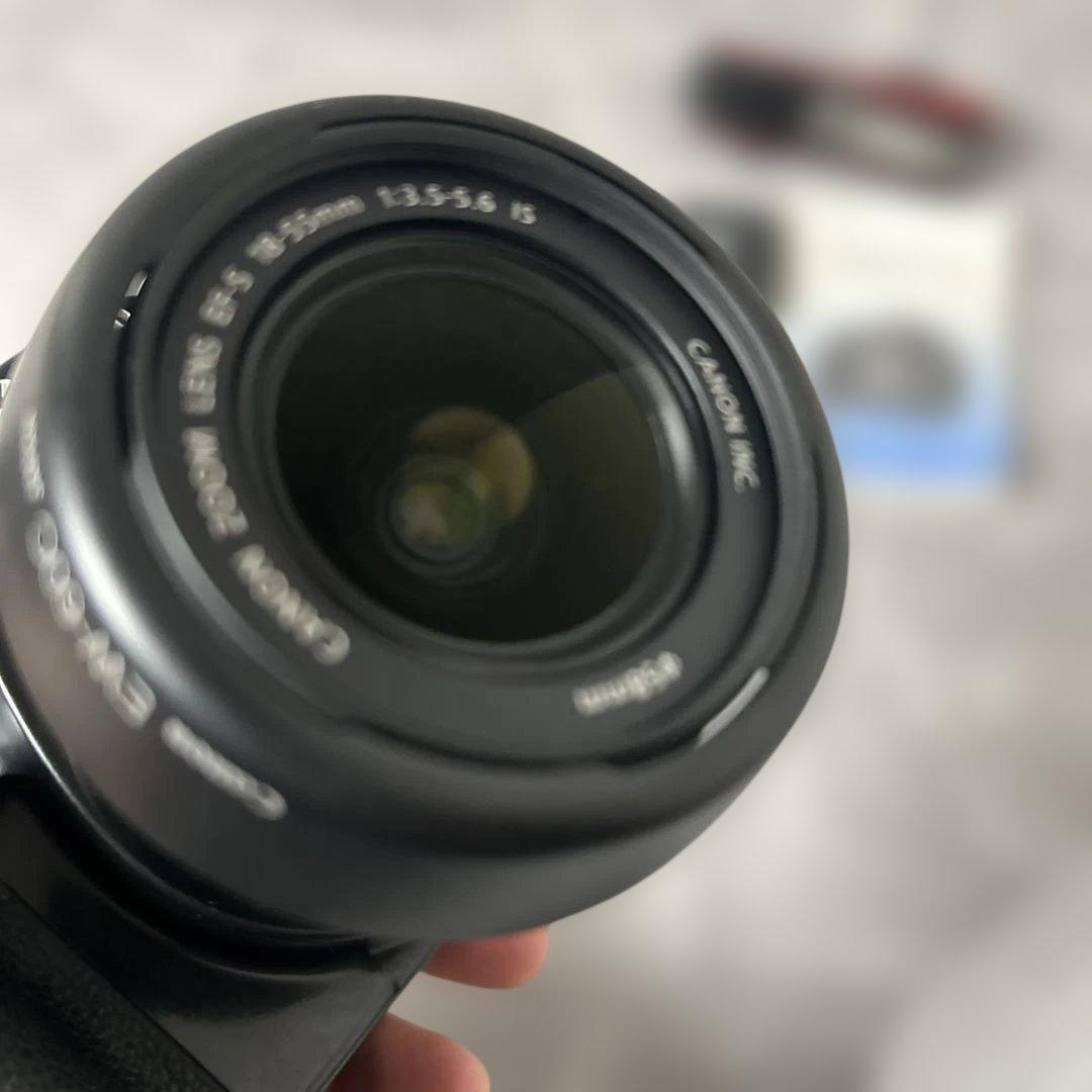 Canon EOS Kiss X2 デジタル一眼レフカメラ　AFレンズキット