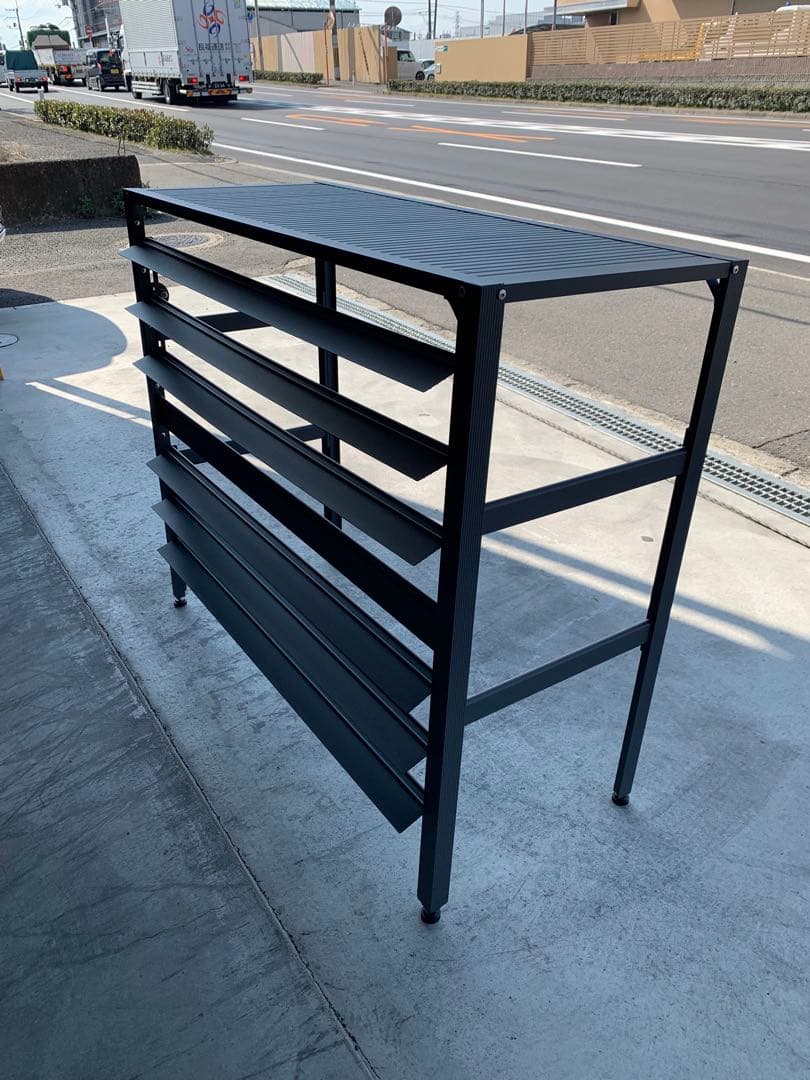 アルミ製 エアコン室外機カバー排気ルーバー方向可調整L-ダークグレー