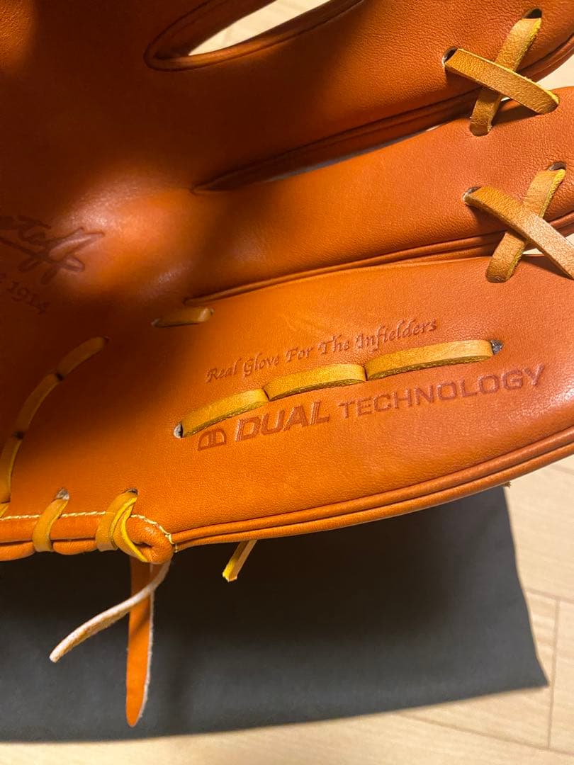 ウィルソン Wilsonデュアル硬式内野用グラブ87型