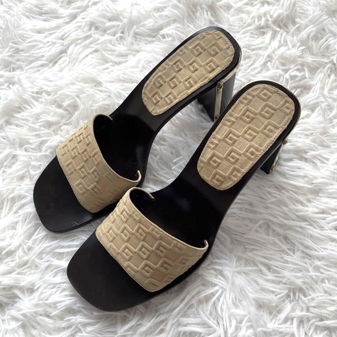 希少　【GUCCI】グッチ　ミュール　サンダル　ヒール　ベージュ　6B 金具