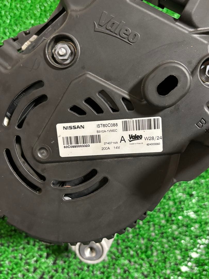 日産 セレナ HFC26 オルタネーター 発電機 ダイナモ ヴァレオ