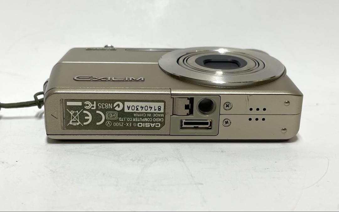 CASIO EX-Z500 EXILIM デジタルカメラ カシオ