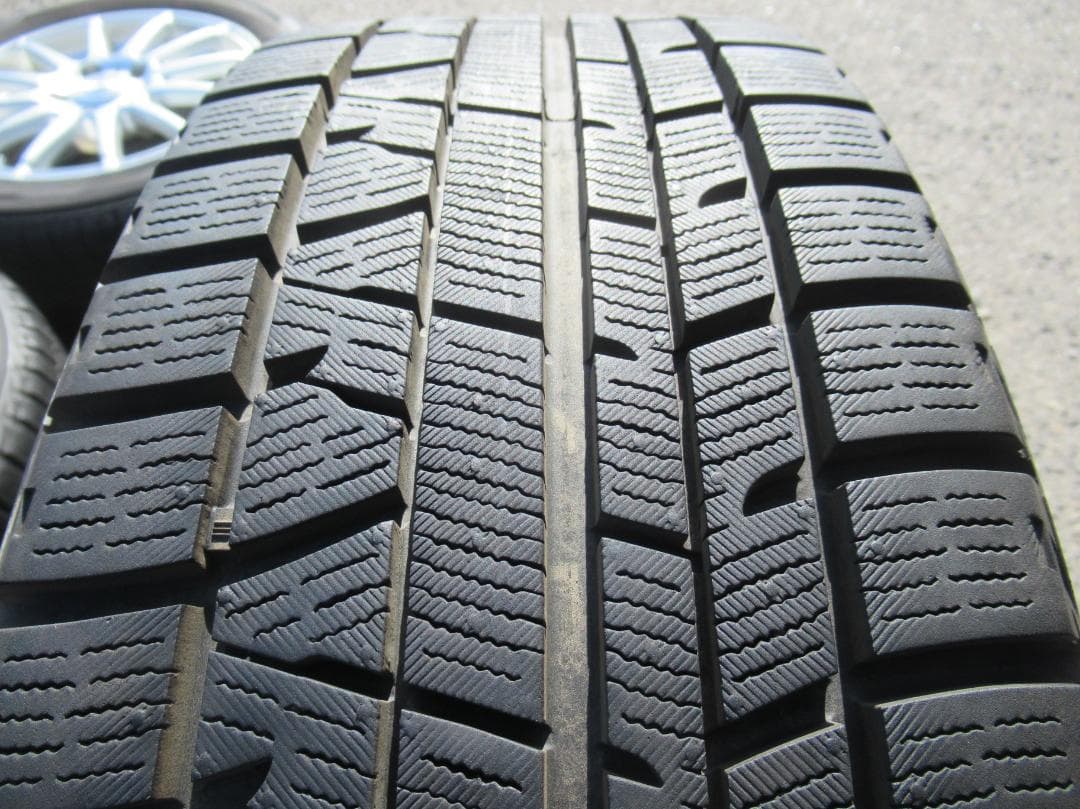 スタッドレス☆205/60R16 ヨコハマ プリウスα SAI ジューク等に☆