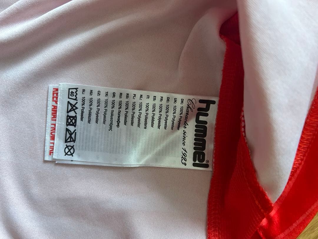 ブンデスリーガ　ザンクトパウリ　ユニフォーム