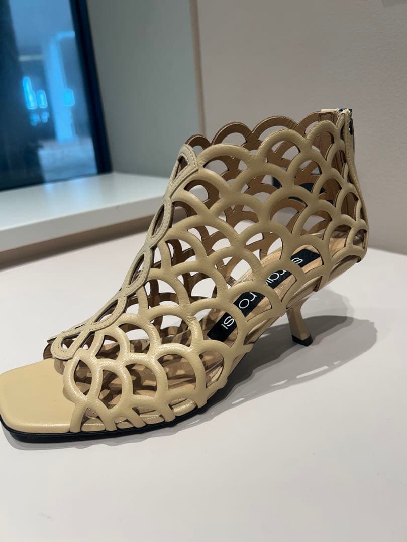 定価198000円 【Sergio Rossi】sr Mermaidサンダル37