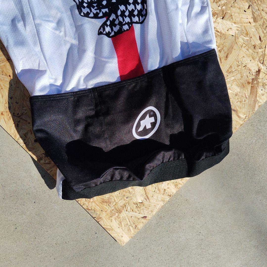 新品！激渋！assosジャージ Mサイズ