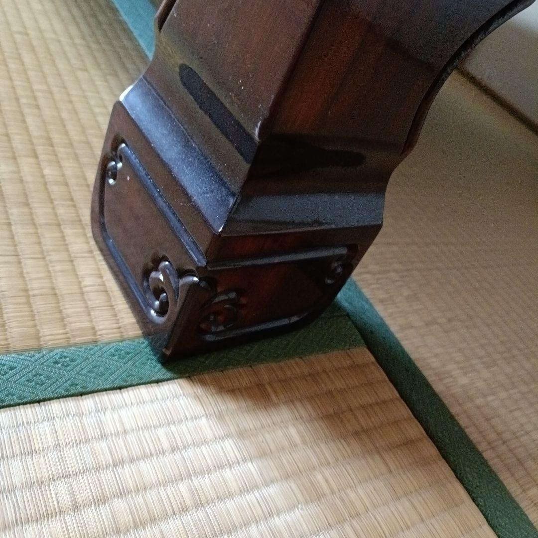 引き取り限定 木製座卓 ダークブラウン 彫刻装飾付き