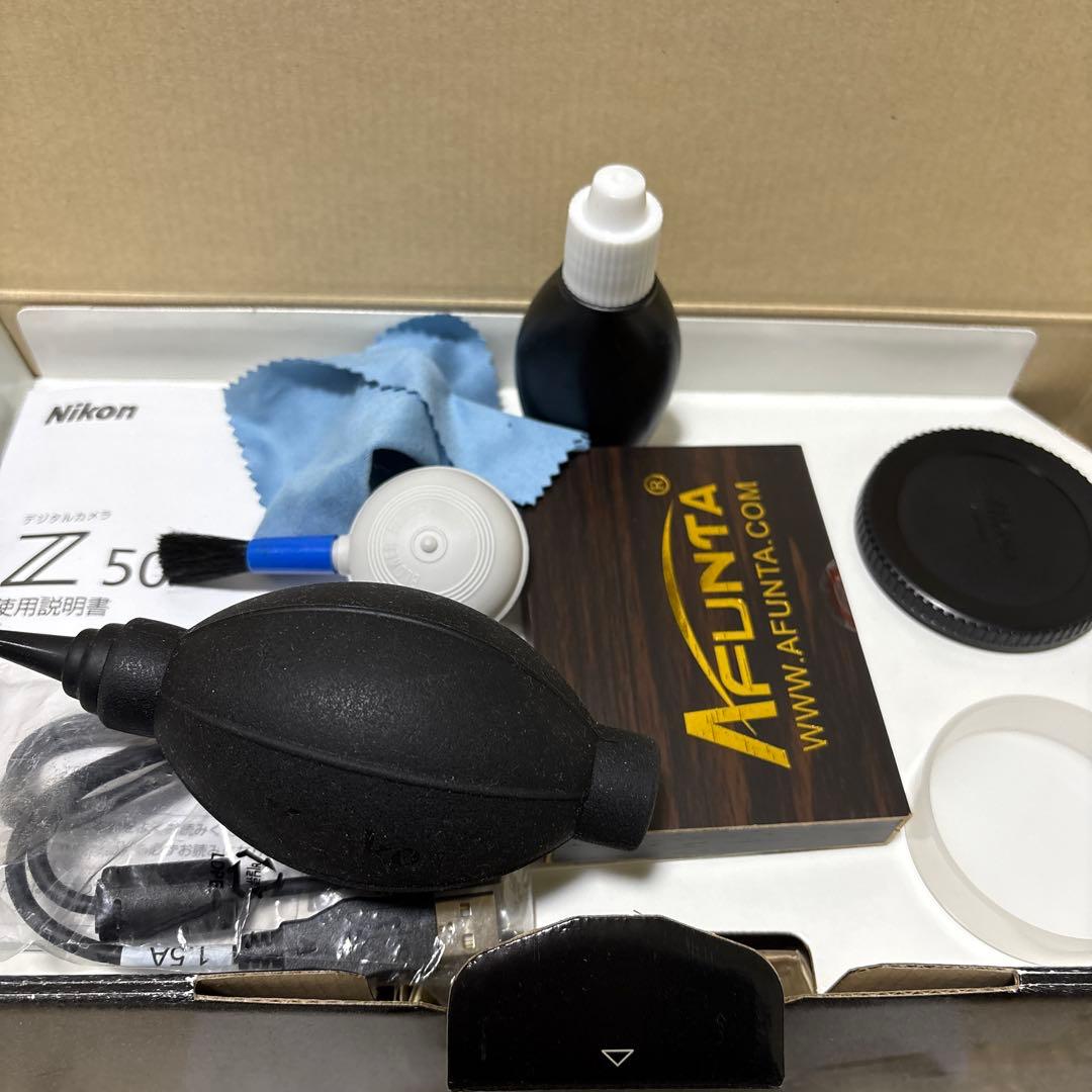 Nikon Z50 デジタル一眼レフカメラ 本体　美品