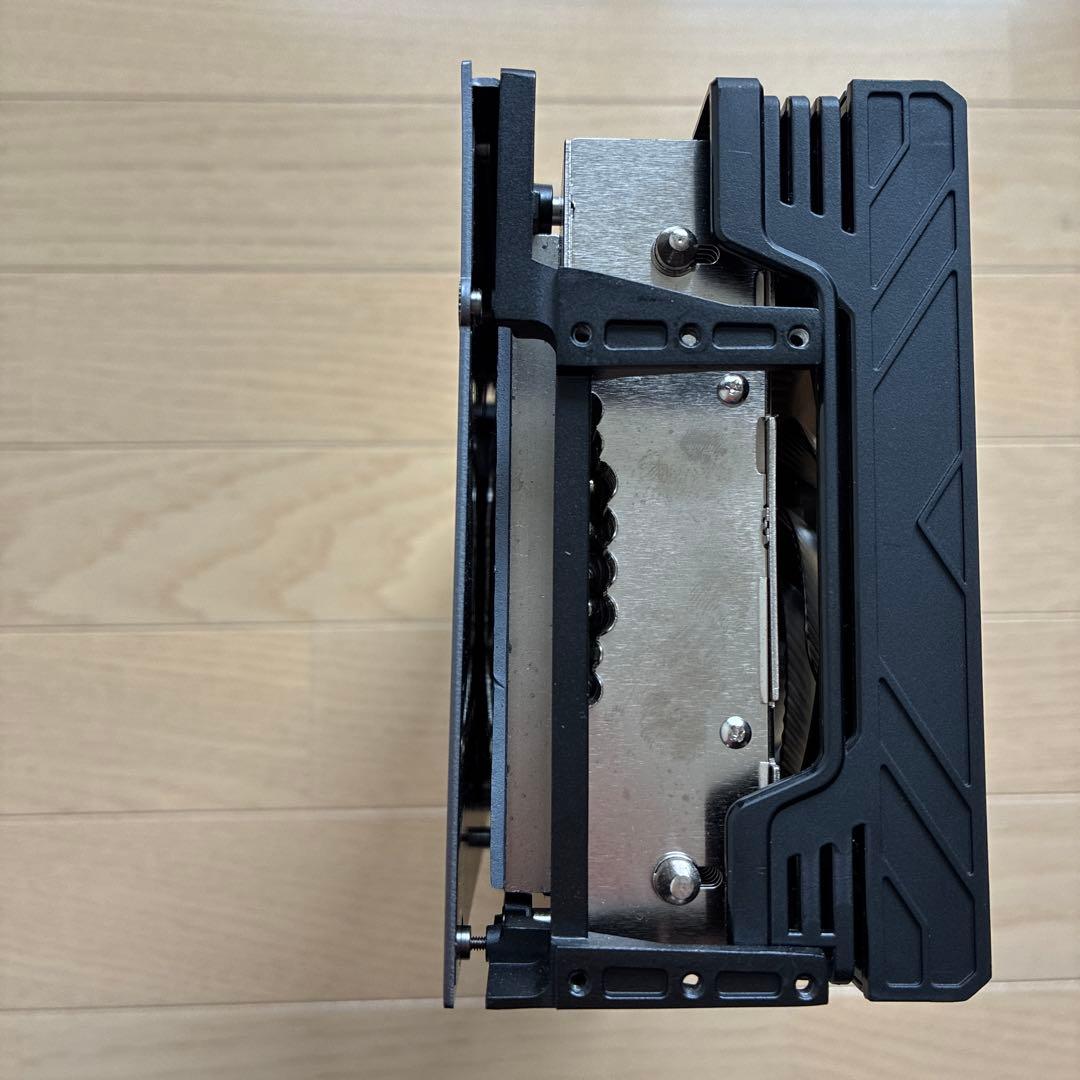 palit RTX 4090ヒートシンク　3連　ファン　LED バックプレート