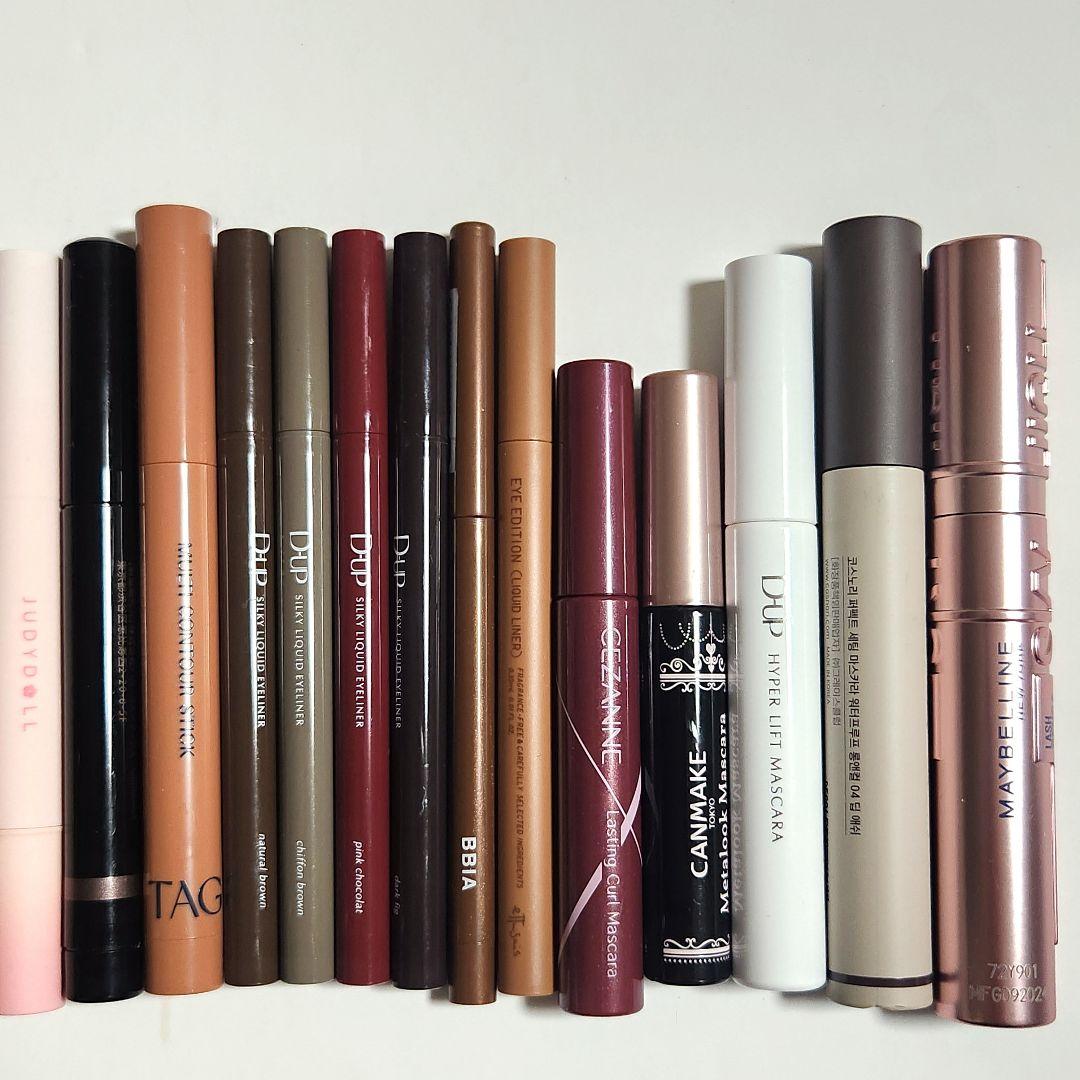 【美品】アイシャドウ、マスカラ、アイライナー コスメまとめ売り 77個