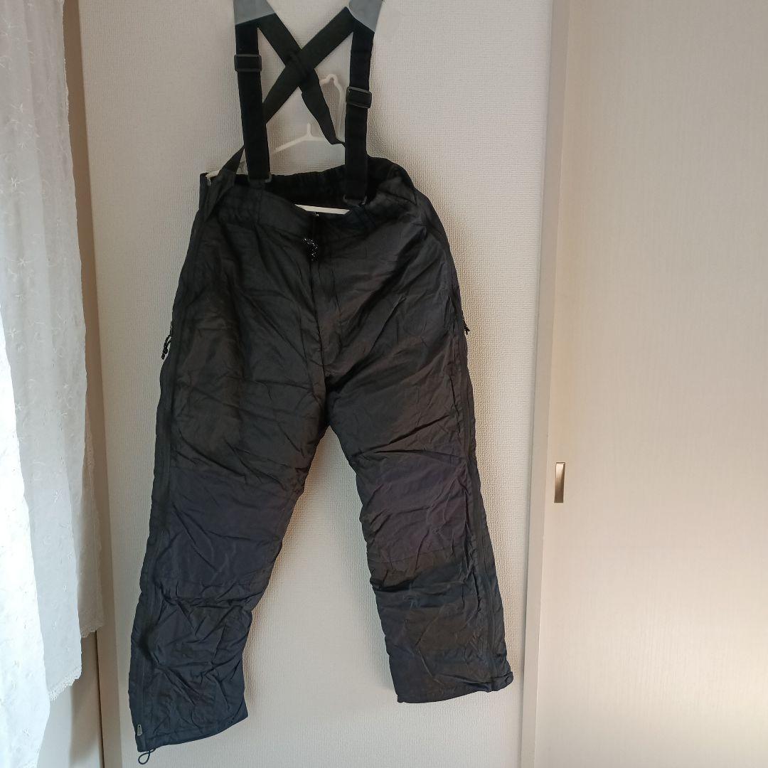 マウンテンイクイップメント☆ダウンパンツ☆ブラック☆サスペンダー☆両サイド全開