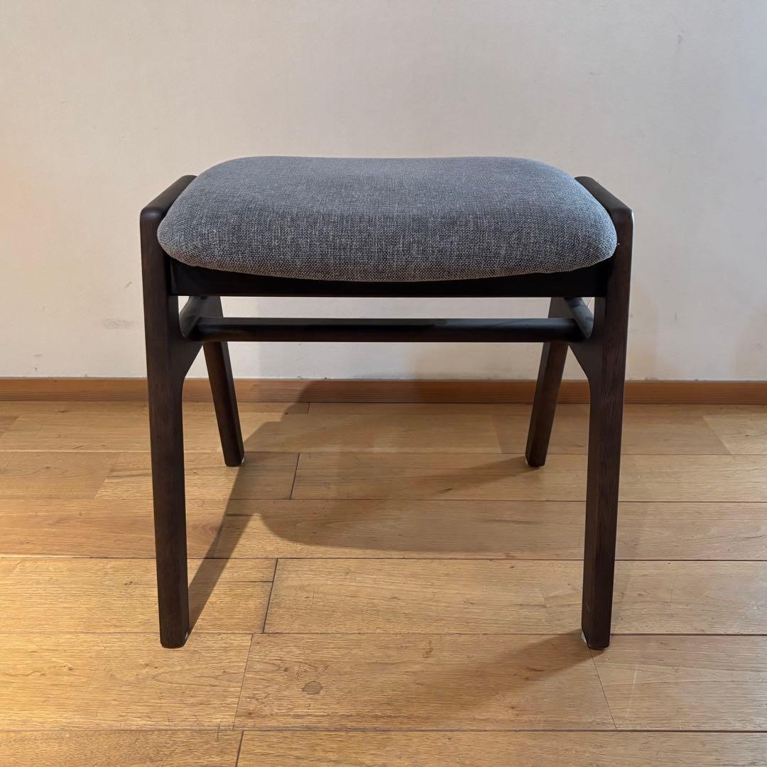 未使用 karimoku 60 カリモク スタッキングスツール チェア 家具