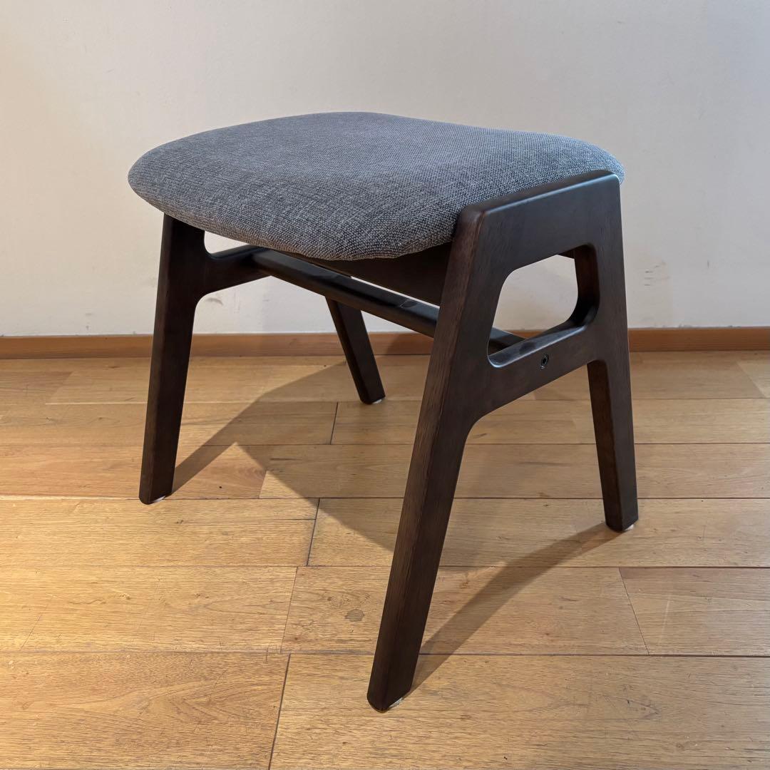 未使用 karimoku 60 カリモク スタッキングスツール チェア 家具