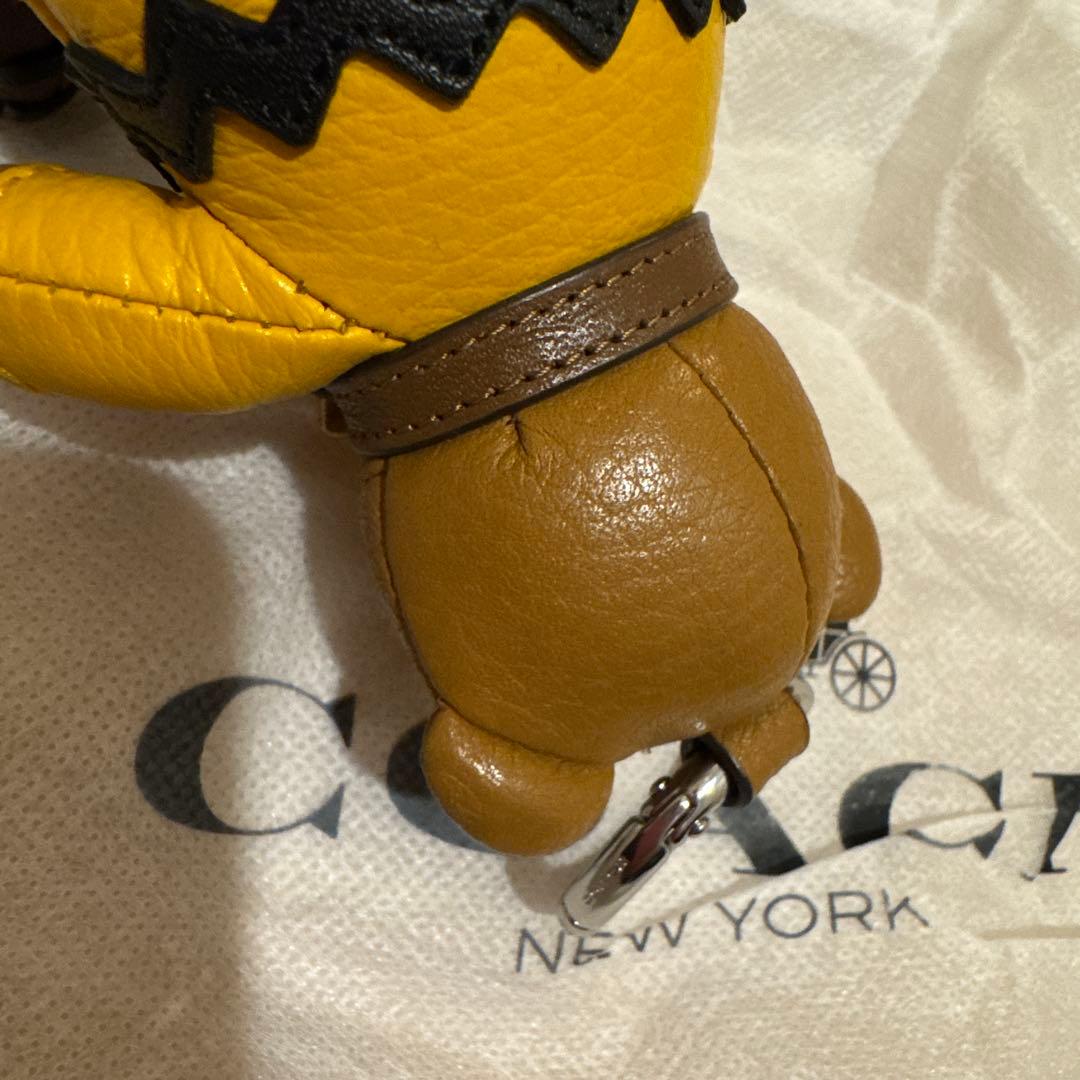 COACH テディベアキーホルダー PEANUTS スヌーピー チャーリー