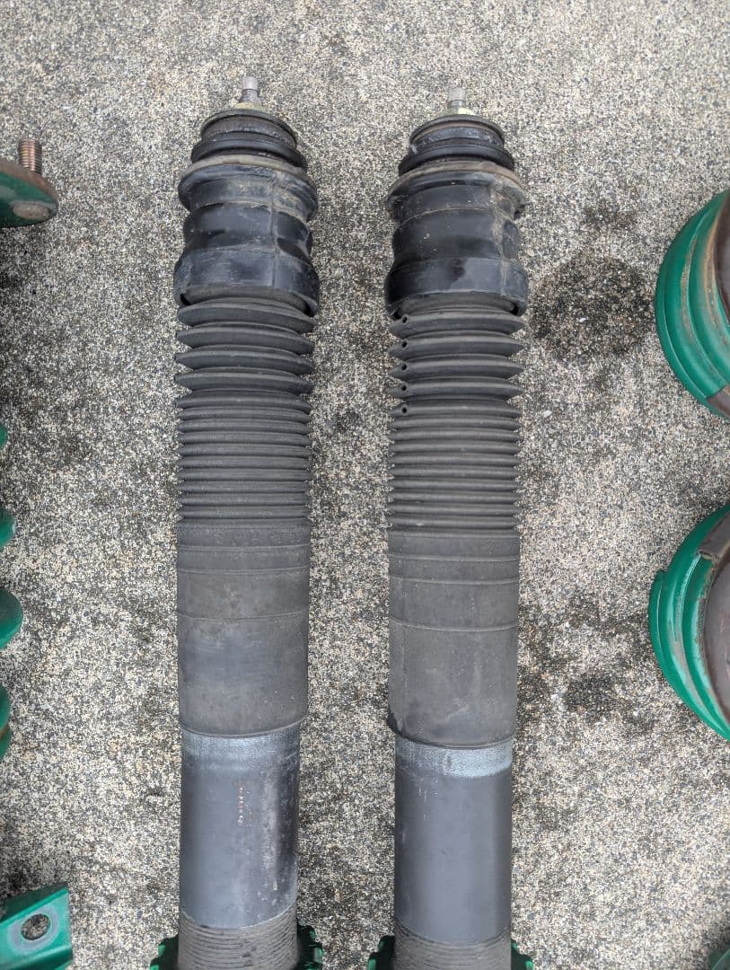 プリウスα テイン ストリートフレックス 車高調 street flex