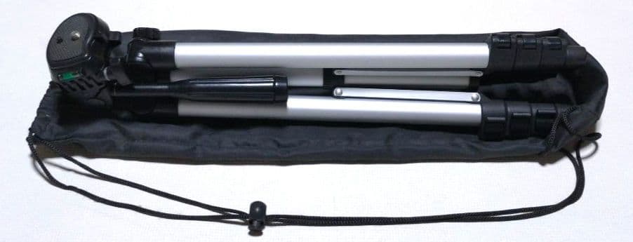 JVC Everio GZ-HM450 SDカード(4GB)付+三脚 セット