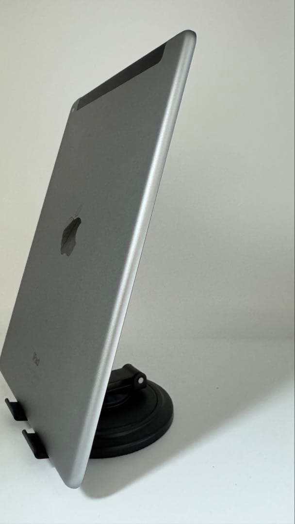 iPad Air2 A1475 16GBWi-Fi+cellularSIMフリー