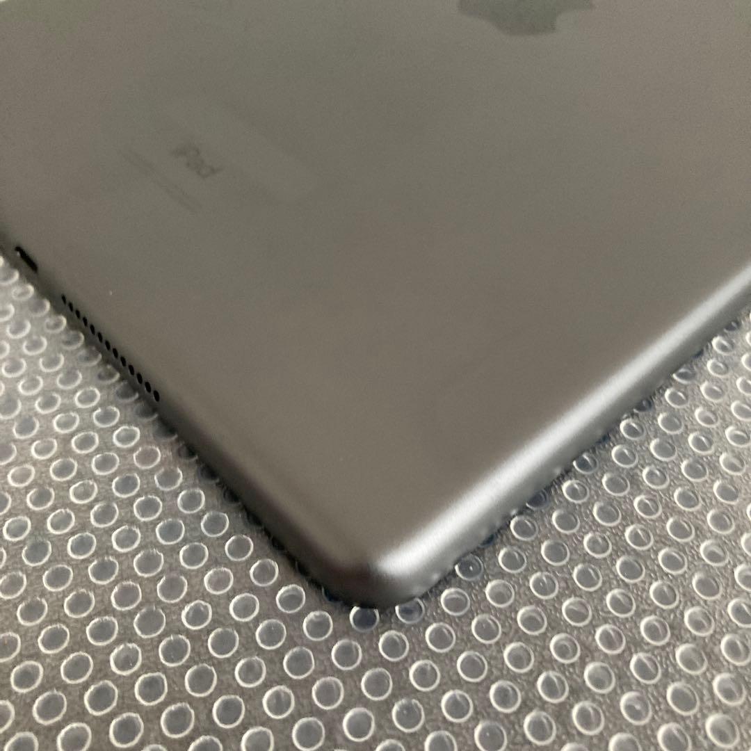 2697【早い者勝ち】電池最良好☆iPad7第7世代 32GB WIFIモデル☆