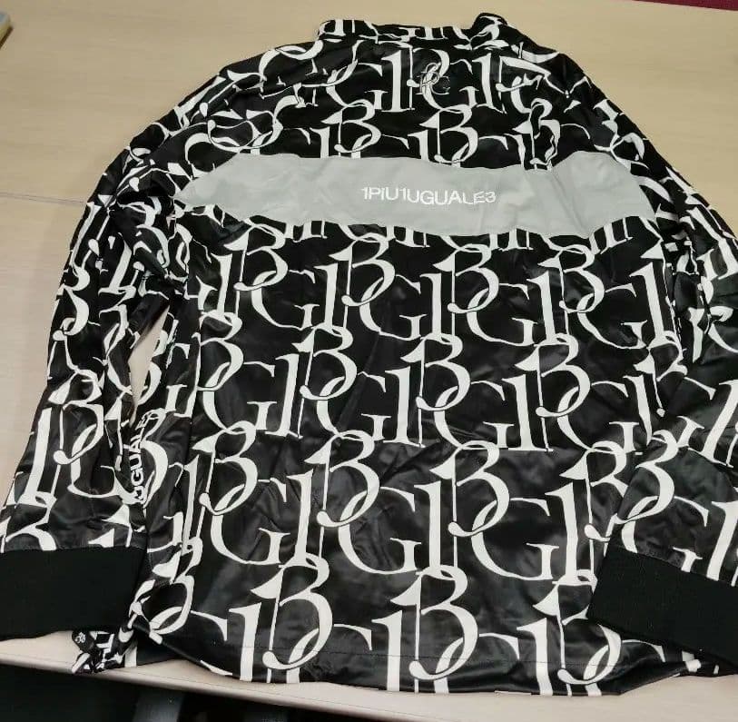 1PIU1UGUALE3 GOLF プルオーバースニードジャック ブルゾン