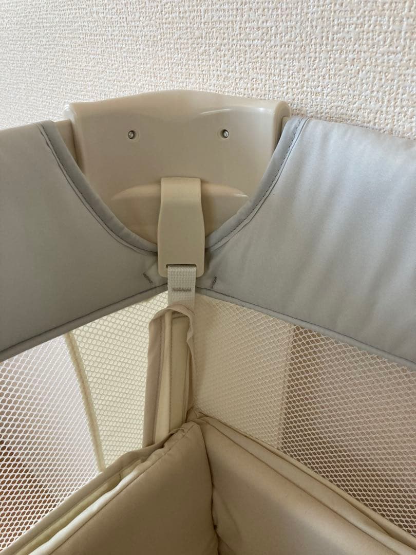 【あり⭐︎さん専用】アップリカ ココネルエアー　ホワイトグレー　ベビーベッド