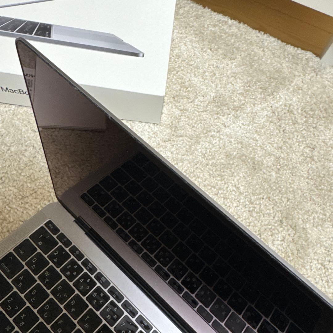 MacBook本体 MacBook Pro (13-inch, 2017, Thunderbolt