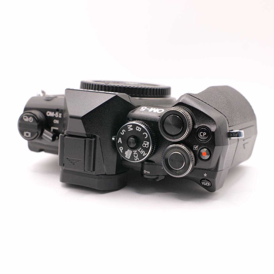 OM SYSTEM OM-5 Mark II ボディ ブラック