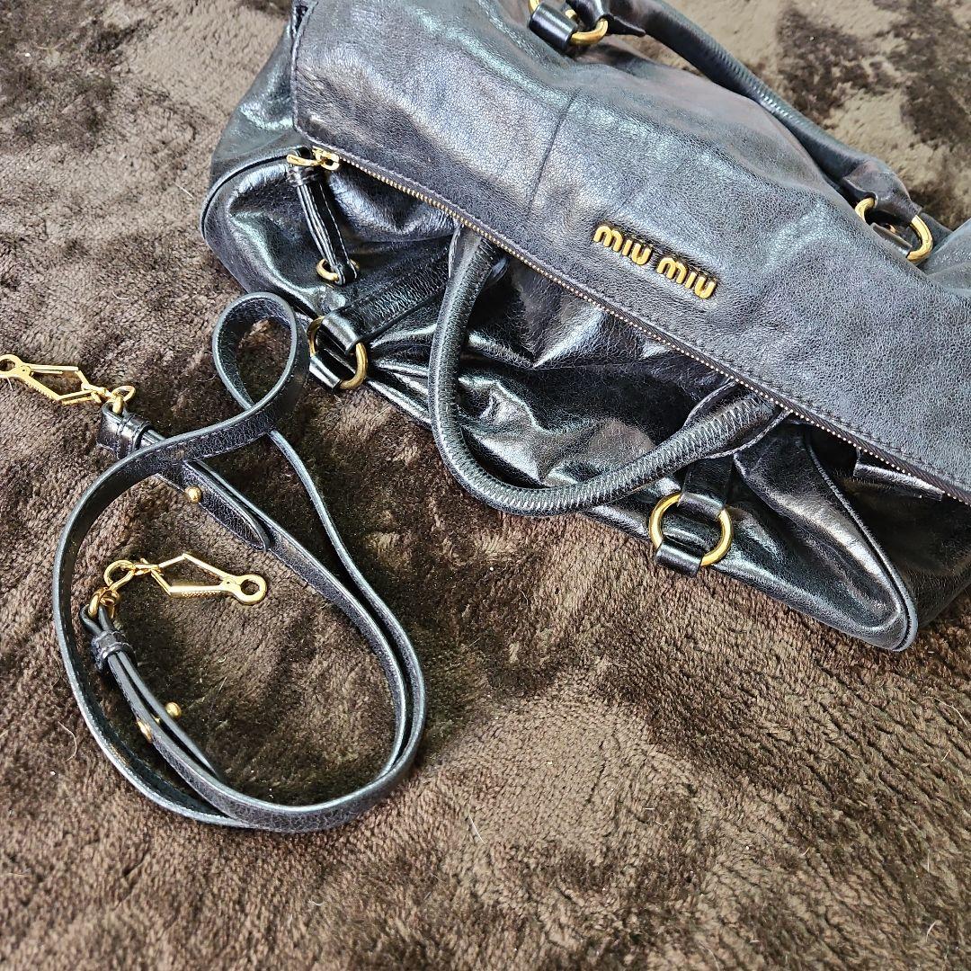 MIU MIU ヴィッテロルクス　ブラック