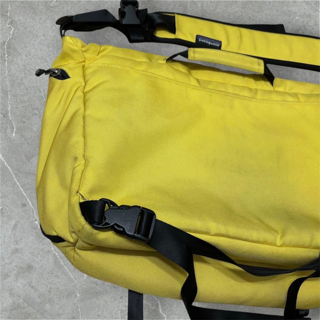 パタゴニア　メッセンジャーバック　ハーフマス　　y2k archive 黄色