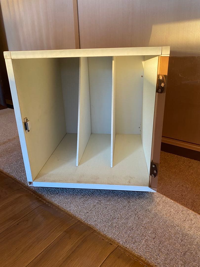 ヴィンテージ　レコードラック　収納棚　昭和レトロ　モダン