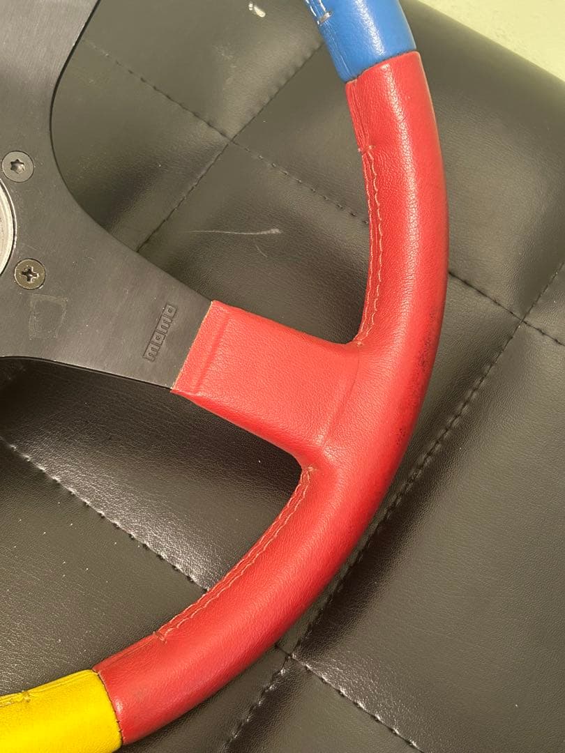 MOMO ベネトン　TEAM F1 ステアリング　ハンドル