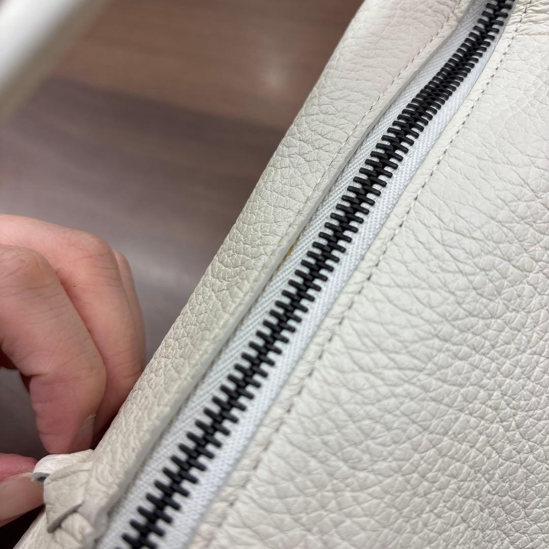 BOTTEGA VENETA イントレチャート チェルボ ホーボー ハンドバッグ