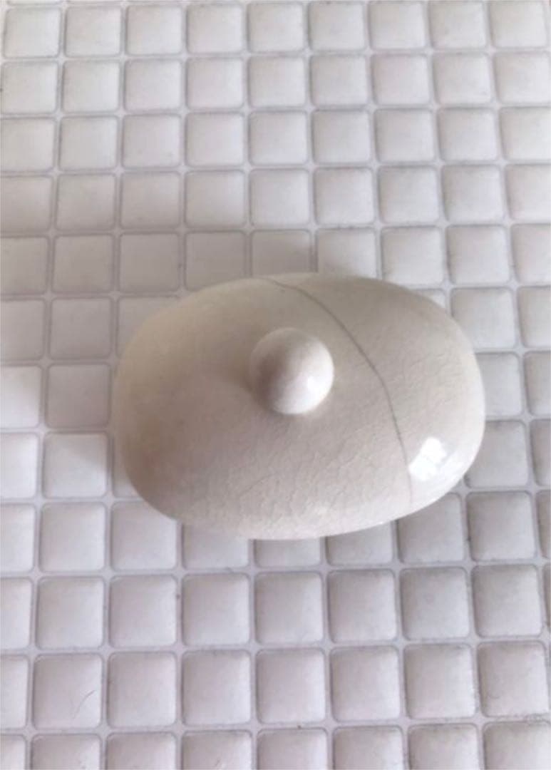 マニー　キャニスター2個　小さめティーポット1個