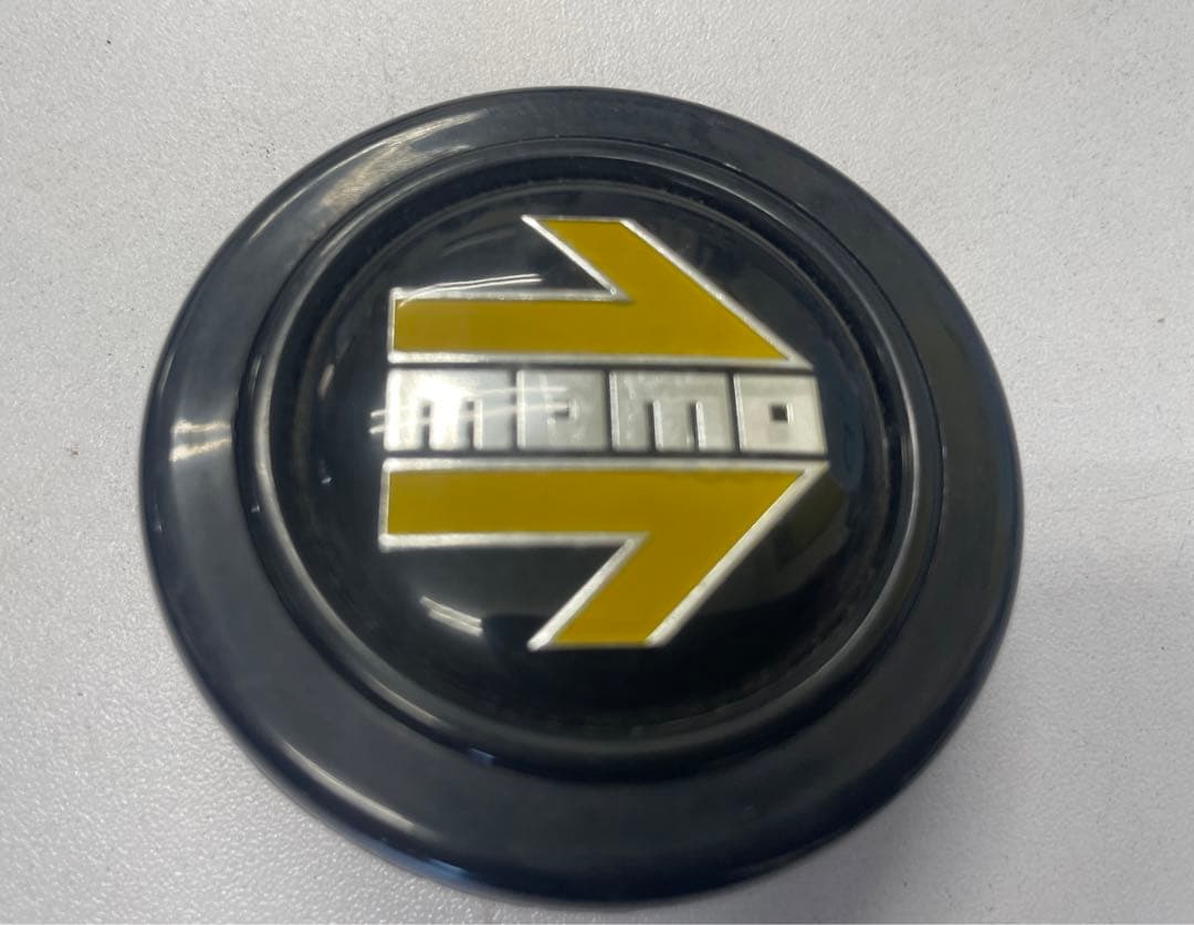 【希少】MOMOモモ 革 ハンドル