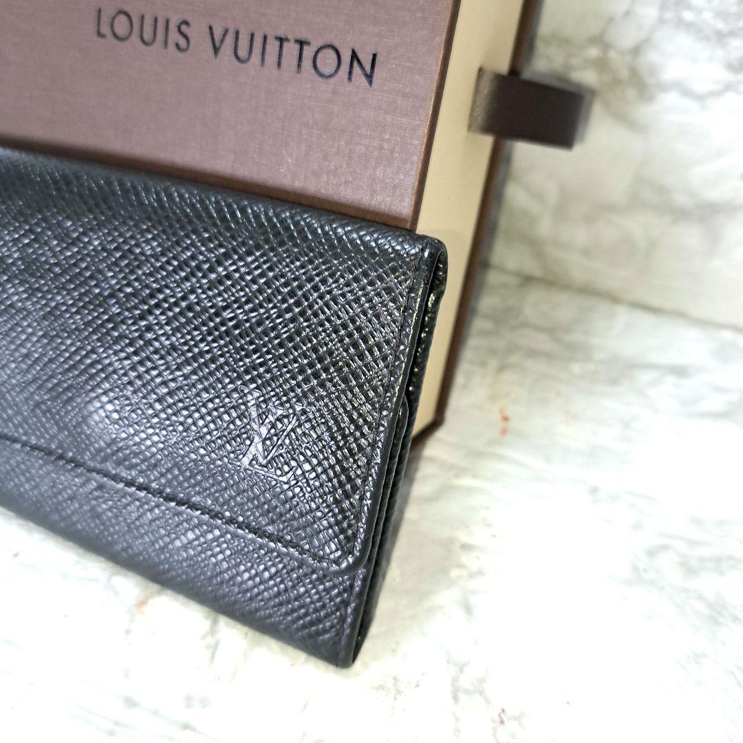 ✨️極美品✨️ルイヴィトン　エピ　6連キーケース　　黒　専用箱付き