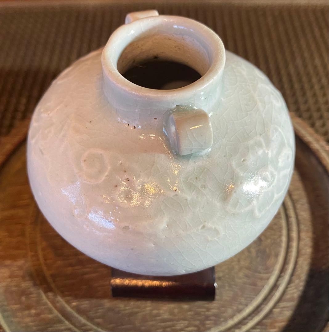 青白磁　小花器　鑑賞台付 ・一輪挿し ・ヴィンテージ　レア ・中国　台湾茶器