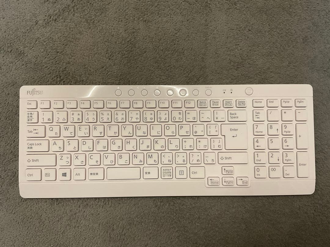 富士通PC【LIFEBOOK GH77/T】 Corei7 Win8.1