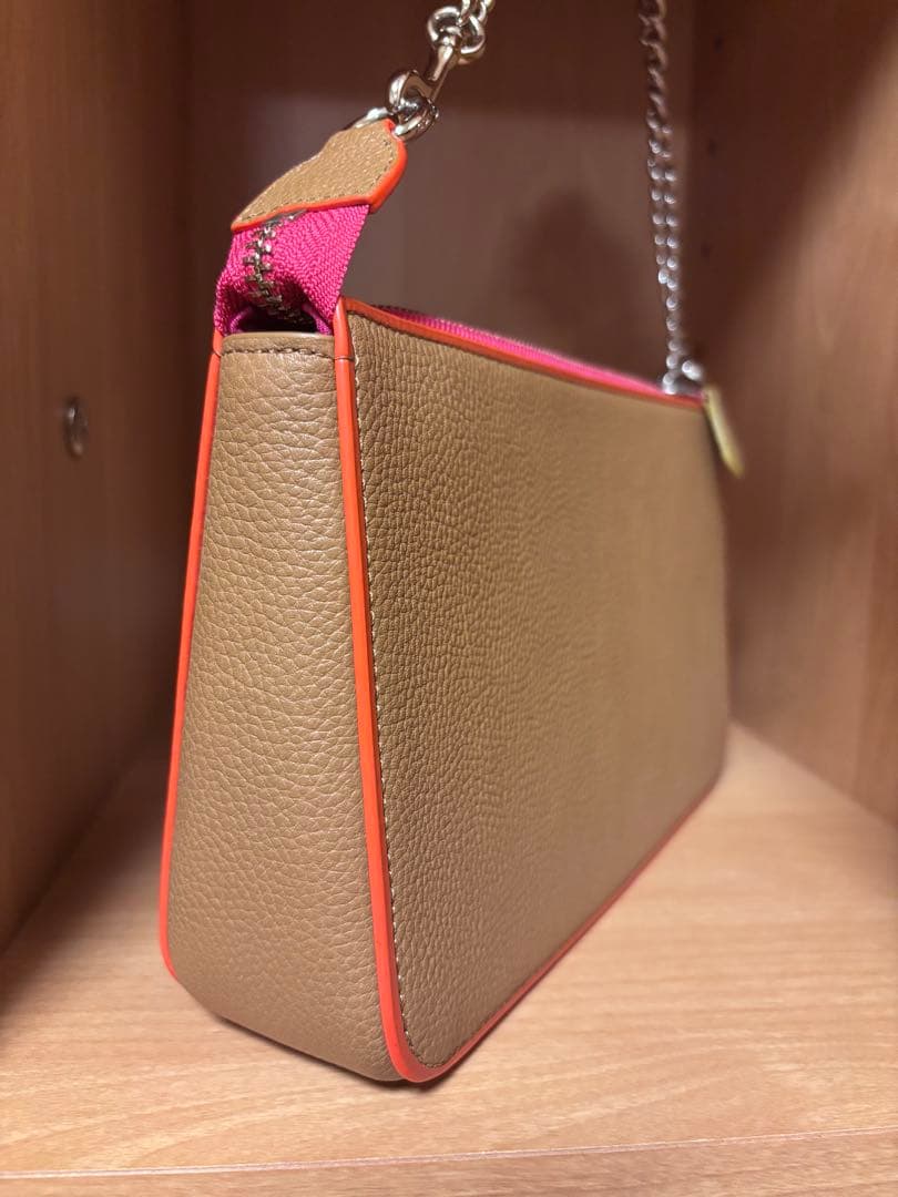 COACH ベージュ ピンク ショルダーバッグ、ハンドバッグ