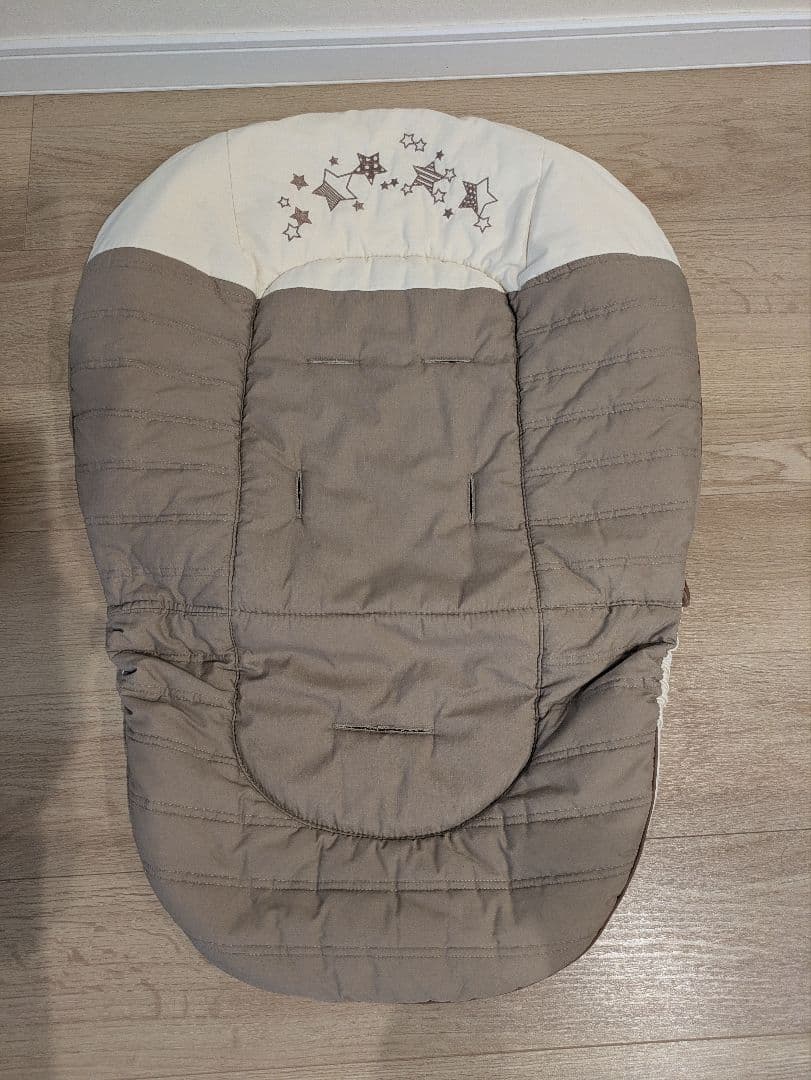 Combi　ハイローチェア　ネムリラAT