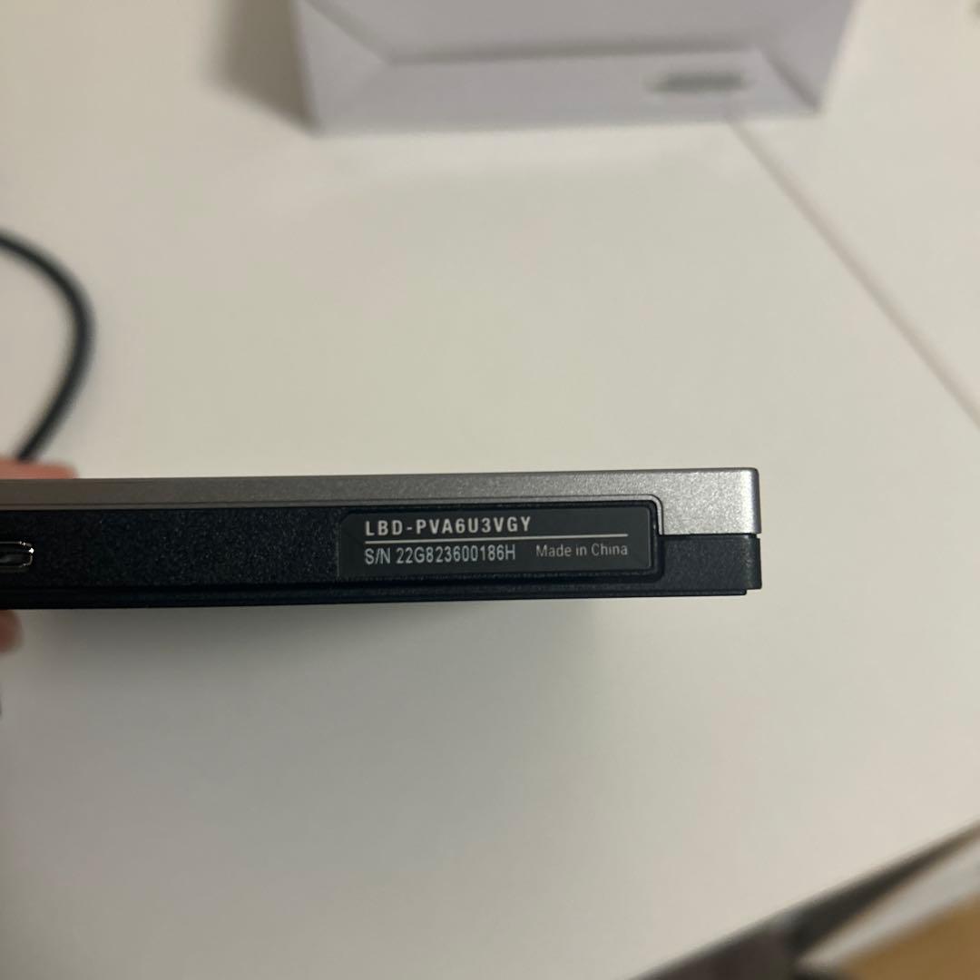 Logitechロジテック　外付けDVDドライブ　Blu-ray