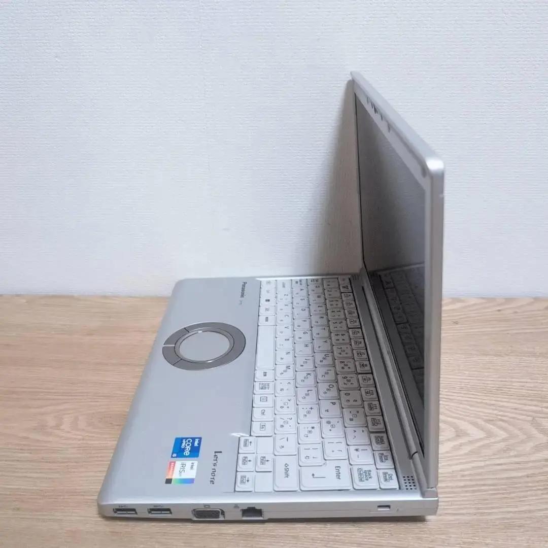 届いてすぐ使える❗11世代 東芝 dynabook i3 8GB SSD256G