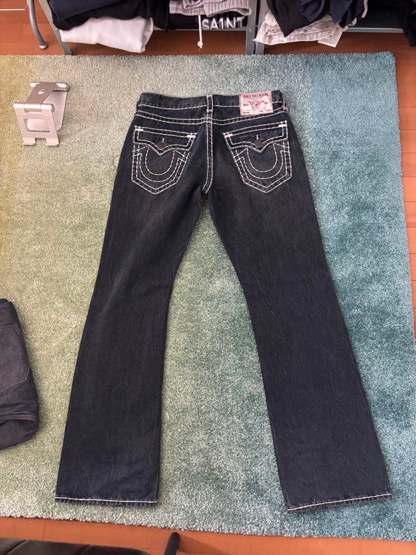 パンツ True Religion Billy Relaxed Bootcut 32