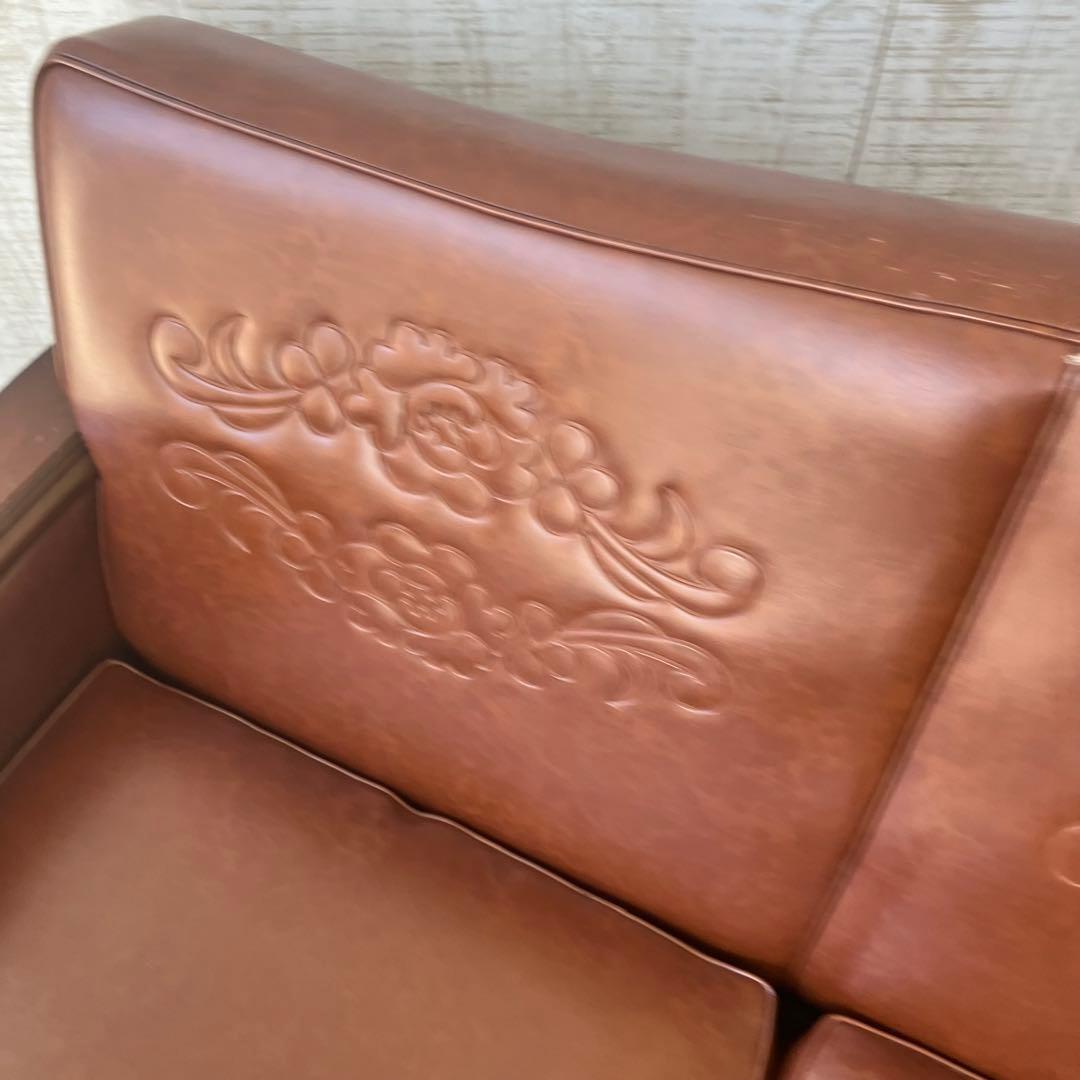 昭和レトロ オールドカリモク 古家具 三人掛けレザーソファー アームチェア 装飾