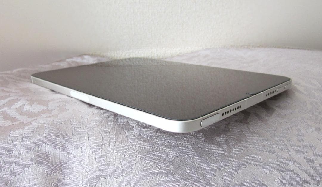 iPad mini 第6世代 64GB WiFi+Cellular スターライト