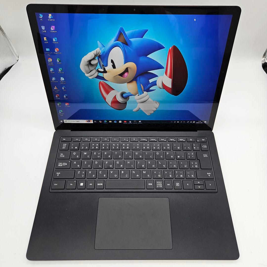 ✨ Microsoft Surface Laptop 4（13.5 ／ブラック）