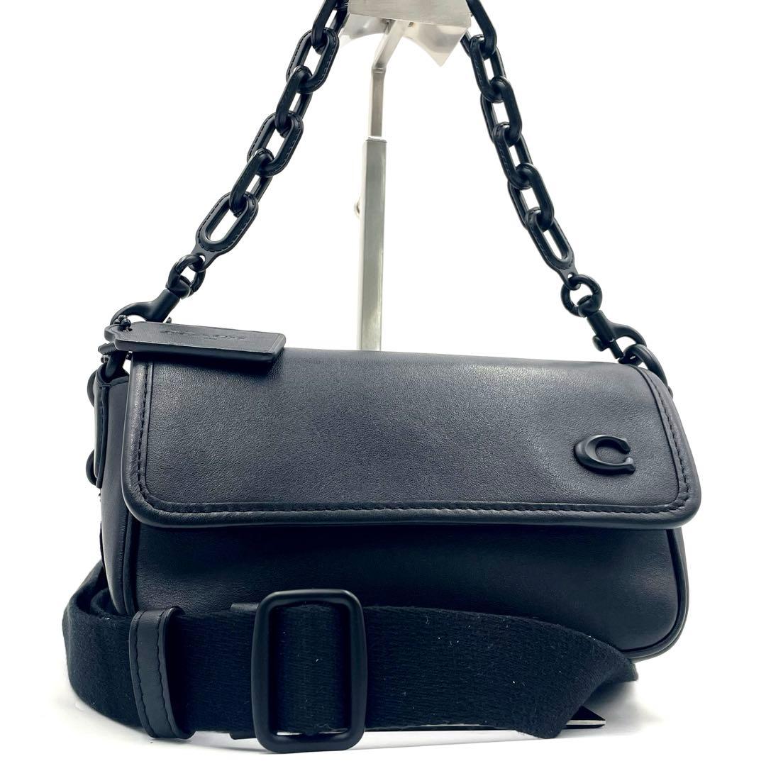 定価7.7万/未使用級 コーチ チャーター フラップ クロスボディ18ショルダー